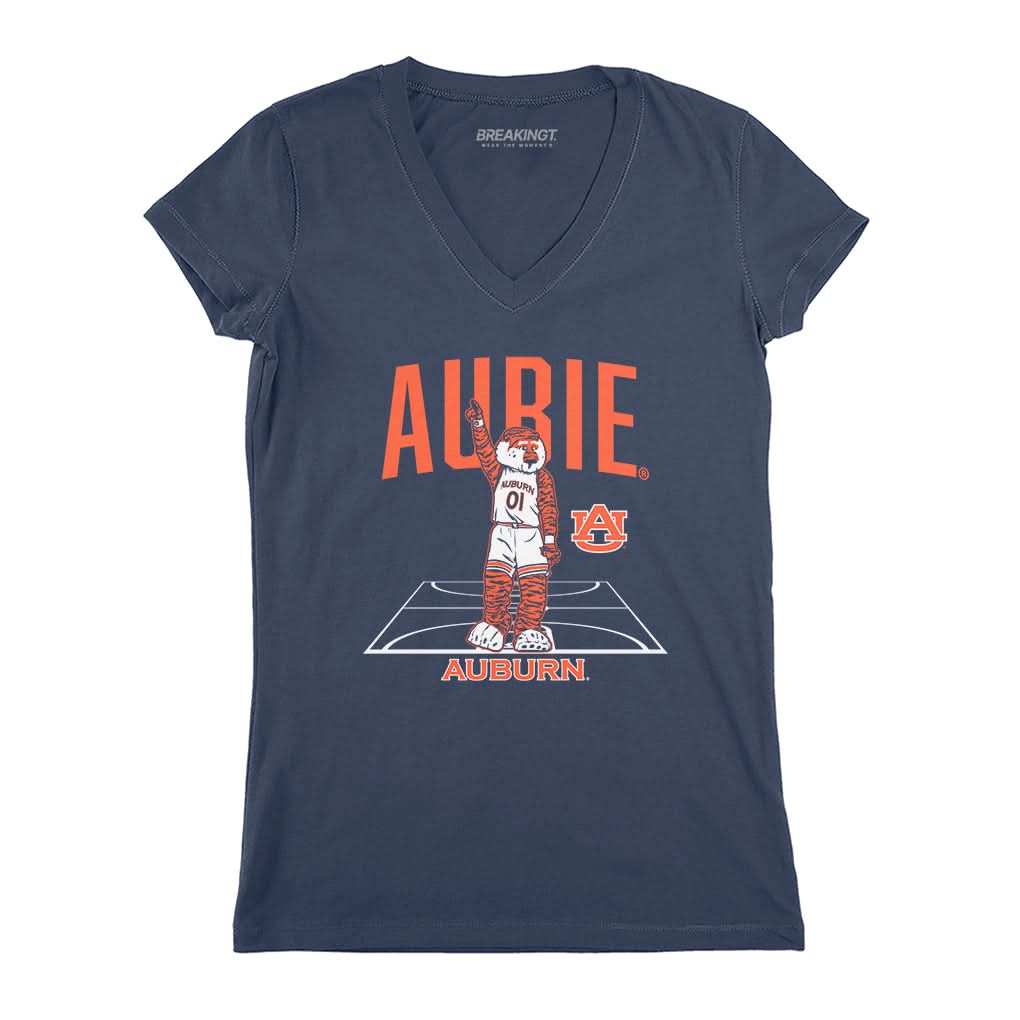 Auburn Basketball: Mascot Court