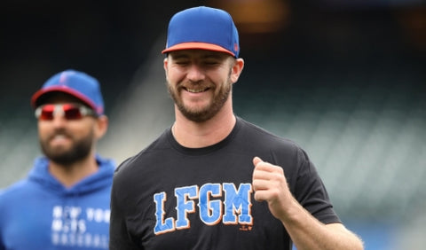 Pete Alonso wearing BreakingT