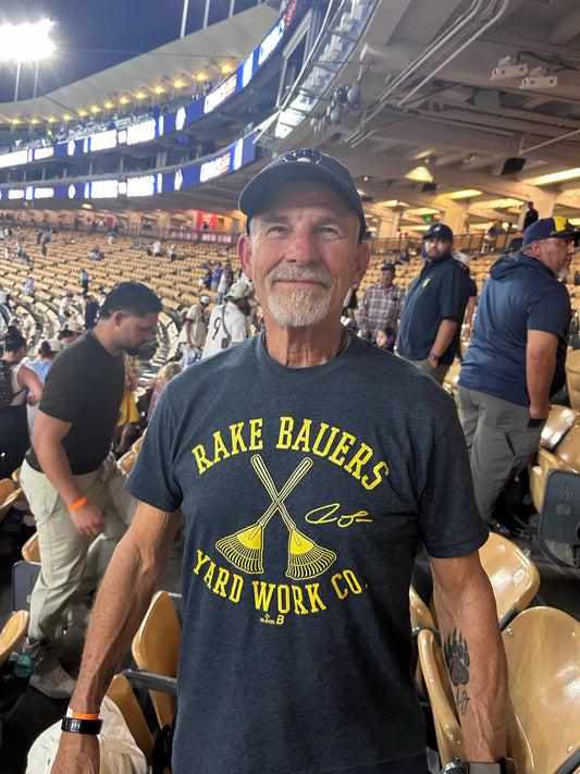 2623437 - Jake Bauers: Rake Bauers Yard Work