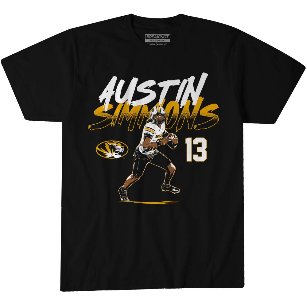 2623659 - Missouri Football: Austin Simmons Name Number Pose