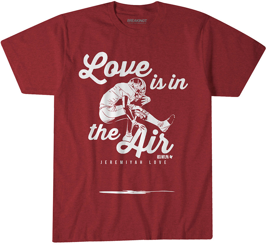 2621785 - Jeremiyah Love Is In The Air