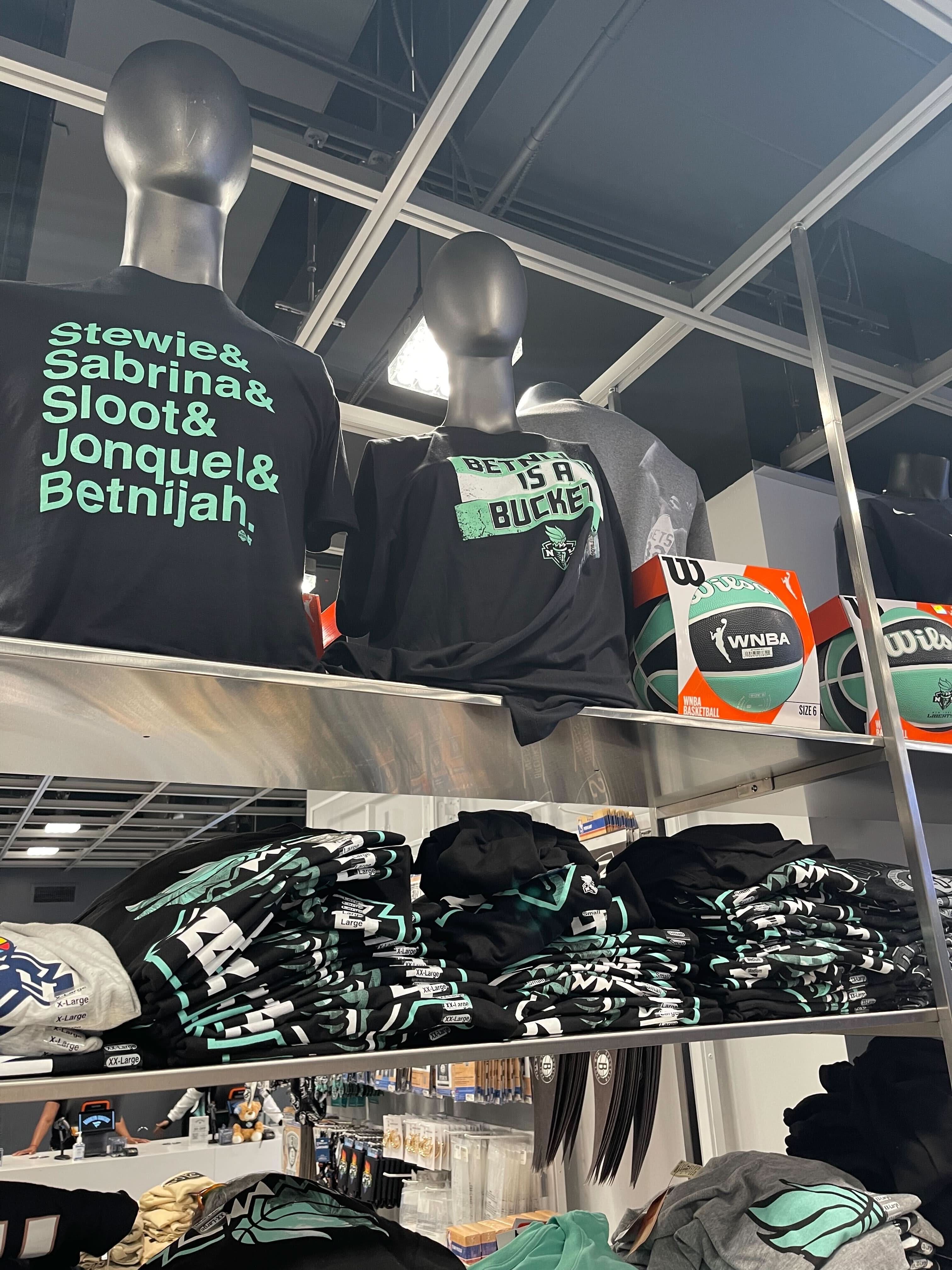 Betnijah is a Bucket